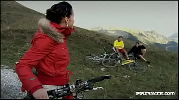 Sunny Jay Goes Mountain Biking And Meets Two Guys Who Give Her A Dp