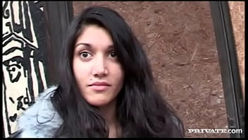 Indian Leah Jaye Gives Pov Blowjob Before Getting Screwed From Behind