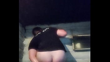 A Fat-assed Russian Guy Spread His Legs And Agreed To Star In Amateur Gay Porn For $ 10)))