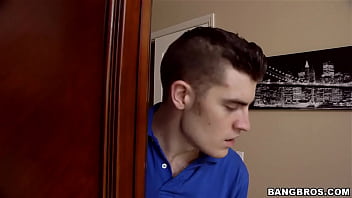 Stepmom Bangs The Boyfriend With Her