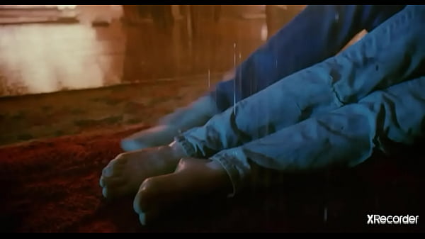 House Iv - Feet Girl (slown)