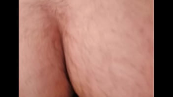 Pepino Grueso Y Apretado En Culo