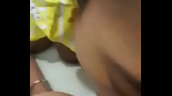 Mi Vecina Me Complace