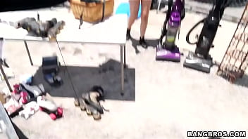 Pretty Amateur Fucked After A Crash