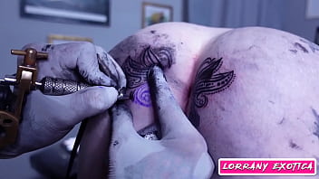 Fiz Uma Tatuagem No Cu Fiquei Cheia De Tesao Que Tive Que Dar Meu Rabo Pro Marcio Baiano Official - **assista Completo No Red**