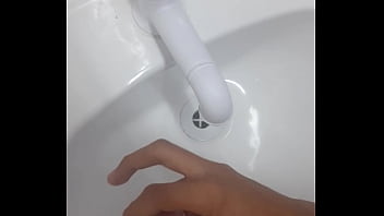 Novinho 19 Anos Batendo Uma