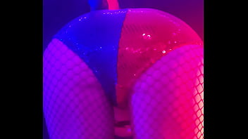 Harley Quinn Strips Down To Nothin For Ya _p