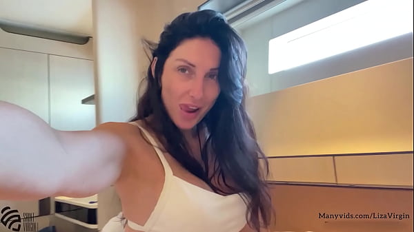 Liza Virgin. Vlog. That' How Superstars Live.