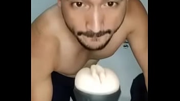 Casado Masturbándose