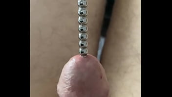 Metal Dilator In Peehole 1