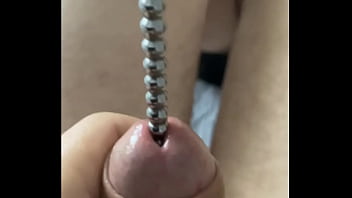 Metal Dilator In Peehole 3