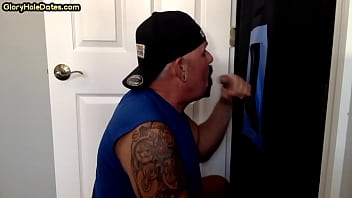 Amateur Gay Deepthroats And Sucks Bbc Through Gloryhole