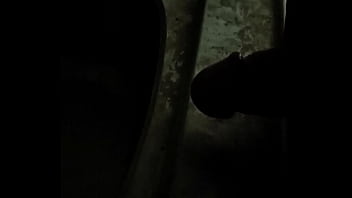 Blue Room - La Pisse Du Gardien
