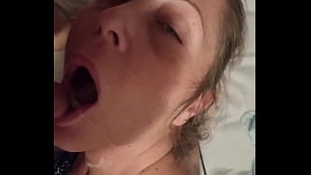 La Rubia Española Mi Macho Acaba Corriendose En Mi Cara