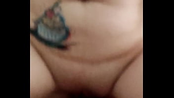 Me Deja Grabar Como Me Vengo Dentro De Ella