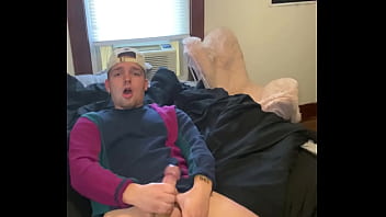 Frat Guy Strokes College Cock For Gf Gets Leaked! - Instagram: @joshuaaalewisss