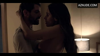 Esmeralda Pimentel Desnuda En La Serie El Candidato (2020)