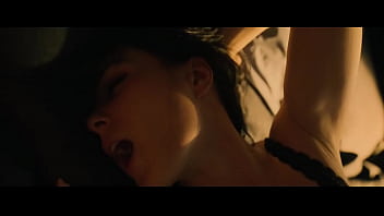 365 Days New: Eating Pussy Like Its Cream