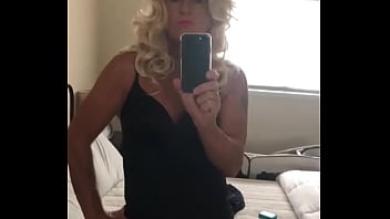 Gwen At Home Feeling Like A Sissy