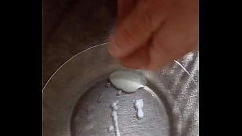 Gozando, No-prato - Unknown - 2025 - Incredible - Scene - Video 1266002