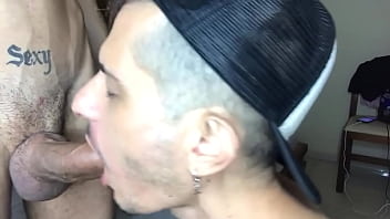 Mamando A Piroca De 21cm Do Guilhermedott No Hotel, Quase Não Cabia Na Minha Boca De Tão Grossa