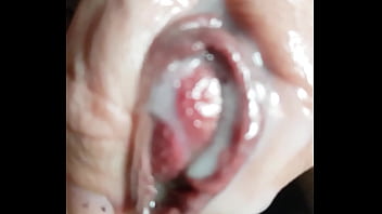 A Minha Mulher Trouxe Uma Amiga Do Bar Pra Fuder Com Ela No Quarto Enquanto Eu Gozo Assistindo Da Sala De Estar No Voyeurismo