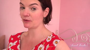 Auntjudys - Your 44yo Step-aunt Jenny Sucks Your Cock (virtual Pov)