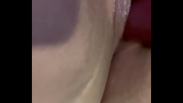 Nice And Wet Orgasam