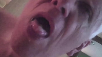 Grandpa Gives Head In Orlando To Appreciative Top