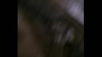 Mijando No Ponto De _nibus