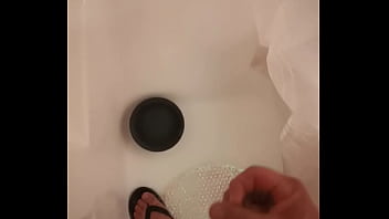 Paja En El Baño - paja-rica, deliciosa-acabada - Video 1248214