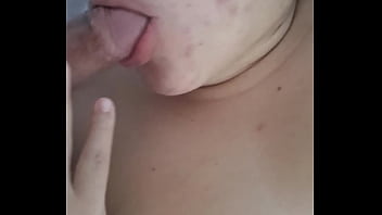 Una Rica Mamada Le Gusta Chupar