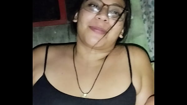 Me Graba Antes De Follarme Mientras No Hay Nadie En Casa