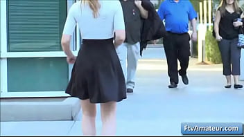 Sexy Blonde Teen Amateur Alyssa Flash Her Amazing Big Boobs In Public