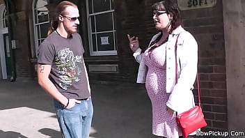 Big-cocked Man Pick Ups And Fucks Bbw