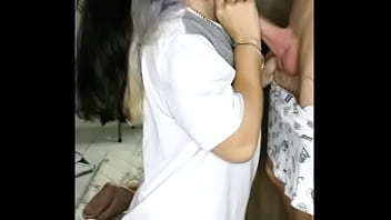 Ele Me Seduziu E Meteu O Pau Na Minha Boca