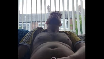 Risky Wank, Shooting A Quick Load