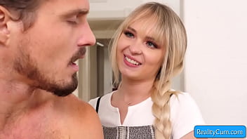 Slutty And Horny Natural Busty Blonde Teen Lilly Bell Gives Amazing Wet Blowjob Before School