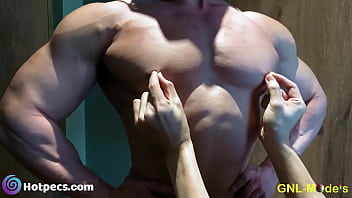 An Adonis Body To Worship!