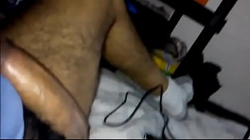 Yo Masturbandome Y Dando Leche.
