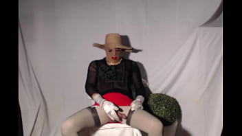 Sexyputa Wanking Her Sissy Clitty