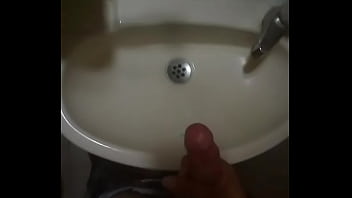 Tendrás El Valor De Sacarme La Leche ?