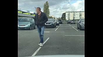 Je Pisse Dans Mon Jeans En Public