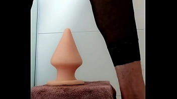 Meu Primeiro Plug Anal.