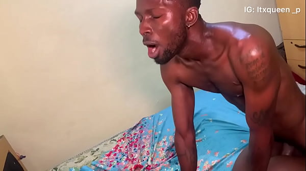 Itxqueen Could Not Resist Her Boyfriend Black Cock N Her Wet Pussy