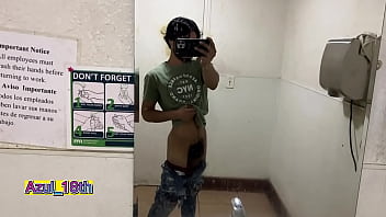 They Publish A New Porn Video Of A Twink Undressing In The City' Public Bathroom