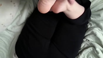 Footjob, Amuture - Unknown - 2025 - Steamy - Performance - Video 6142816