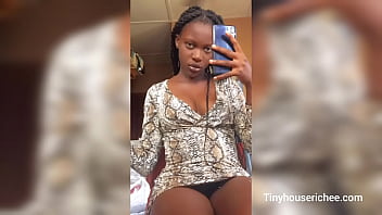 She Sent Nudes On Vandora.ng