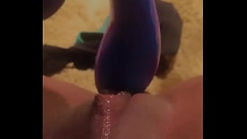 She Playing With This Pretty Pussy.