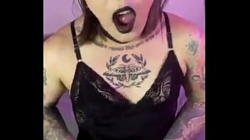 Batendo Uma Punheta Gostosa Pra Voc_